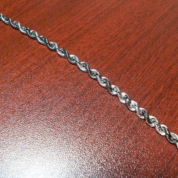 14K White Gold and Black Rhodium Bracelet - Picture 1 of 7